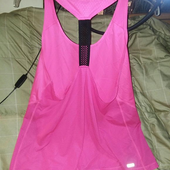 Workout/Active Wear - Picture 6 of 6